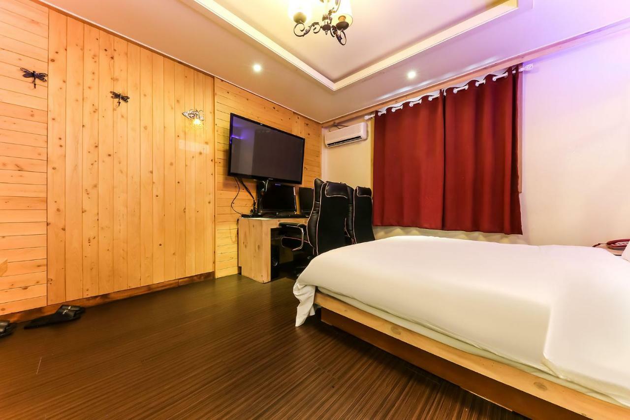 Manhatan Hotel 청주 Exterior photo